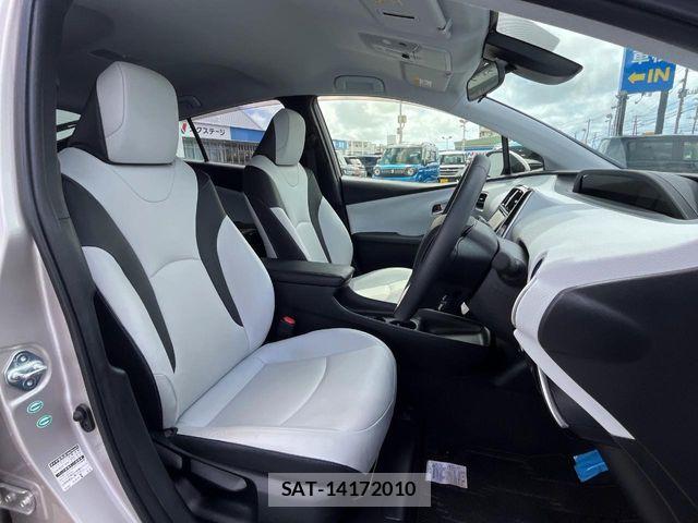 Toyota PRIUS 2016-03 8686312-8