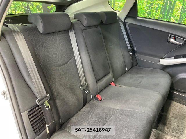 Toyota PRIUS 2012-04 8686338-8