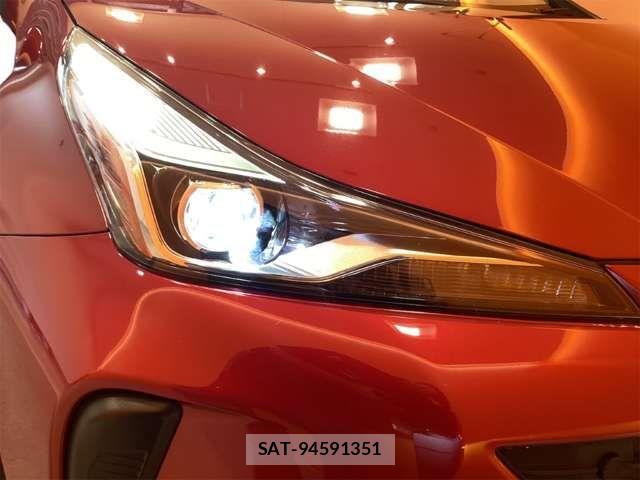 Toyota PRIUS 2021-07 8686302-14
