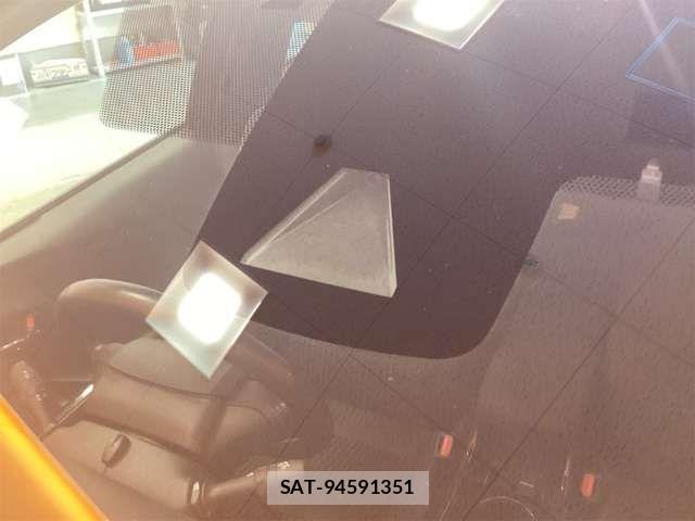 Toyota PRIUS 2021-07 8686302-15