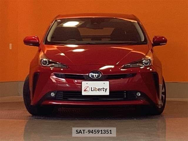 Toyota PRIUS 2021-07 8686302-16