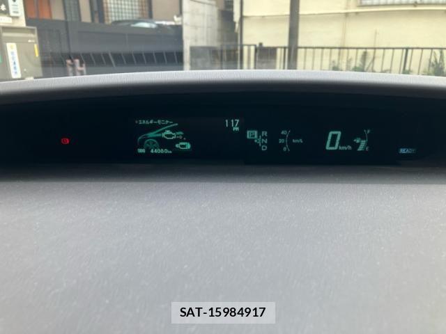 Toyota PRIUS 2011-11 8686348-22