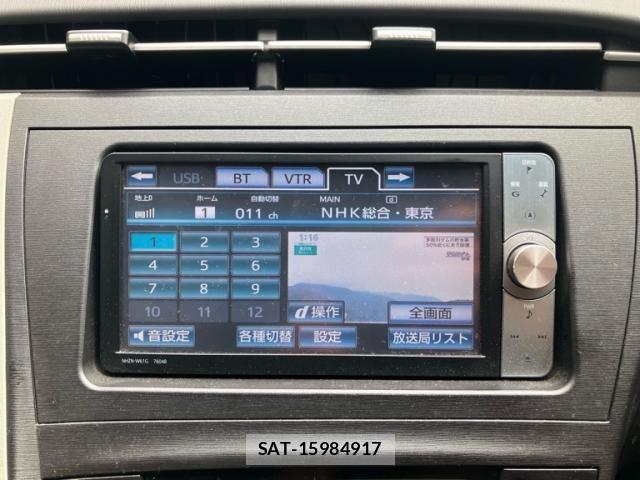 Toyota PRIUS 2011-11 8686348-23
