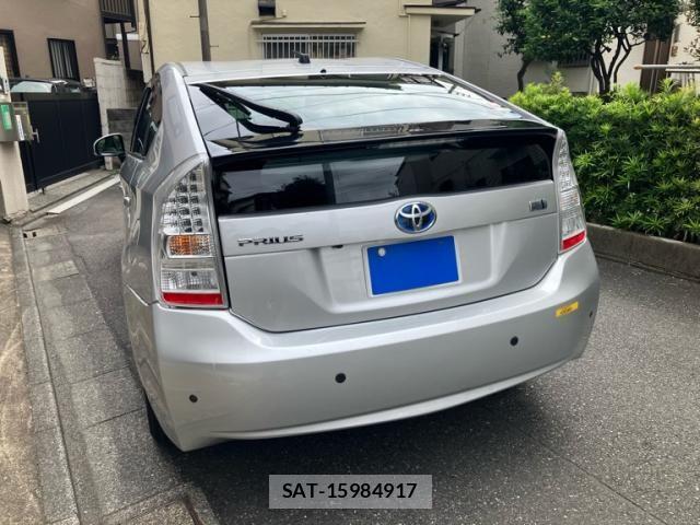 Toyota PRIUS 2011-11 8686348-4