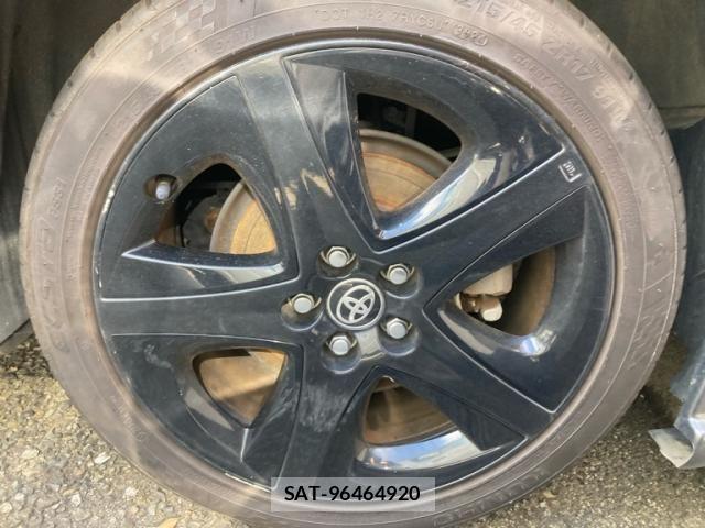 Toyota PRIUS 2017-08 8686318-5