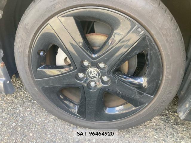 Toyota PRIUS 2017-08 8686318-6