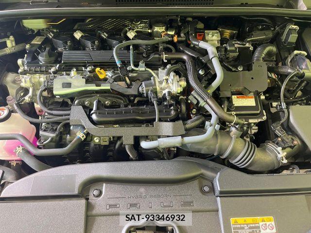 Toyota PRIUS 2024-08 8686296-17