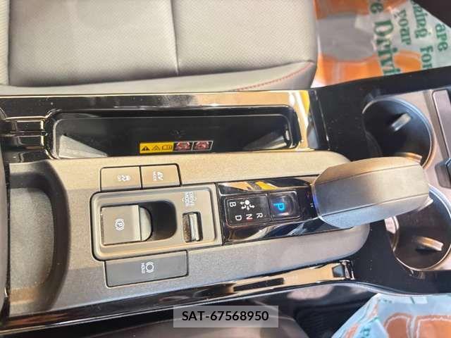 Toyota PRIUS 2024-02 8686295-10