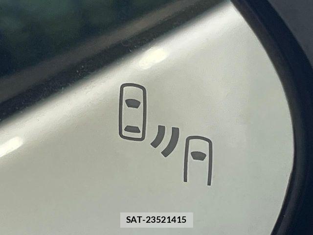 Toyota PRIUS 2016-04 8686303-4