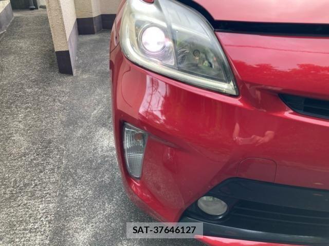 Toyota PRIUS 2012-06 8686345-12