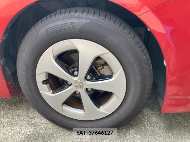 Toyota PRIUS 2012-06 8686345-4