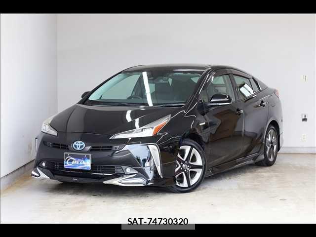 Toyota PRIUS 2019-04 8686305-0