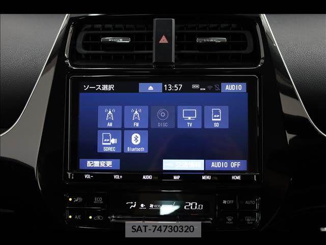 Toyota PRIUS 2019-04 8686305-4