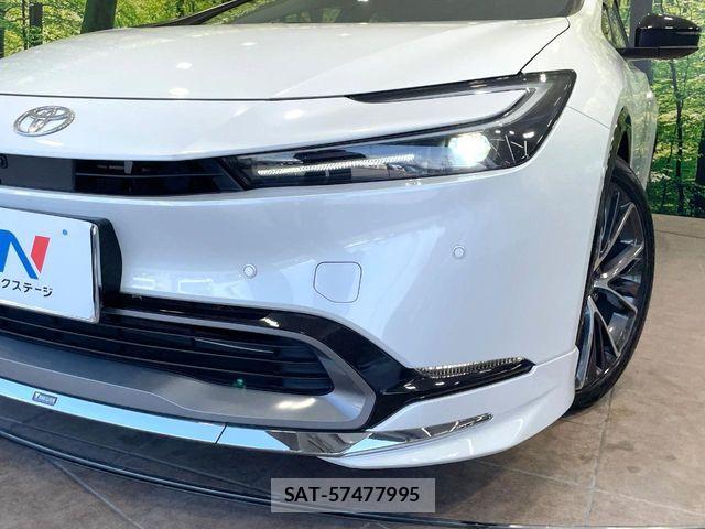 Toyota PRIUS 2023-05 8686298-11