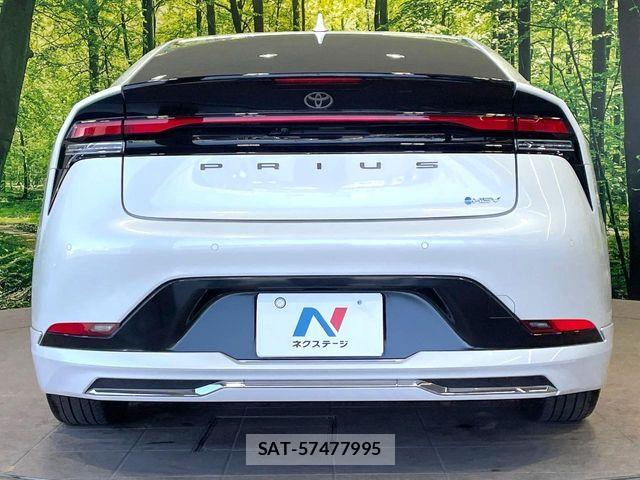Toyota PRIUS 2023-05 8686298-14