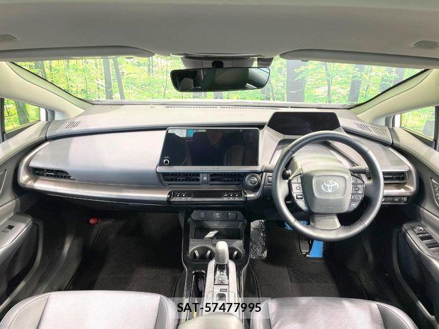 Toyota PRIUS 2023-05 8686298-1
