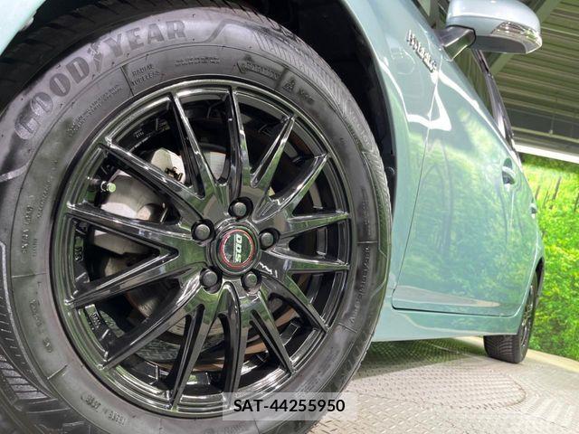 Toyota PRIUS 2014-03 8686328-12