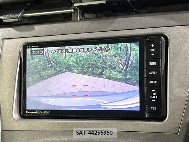 Toyota PRIUS 2014-03 8686328-3