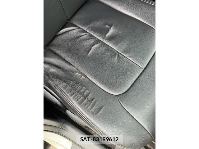 Toyota PRIUS 2015-01 8686349-11