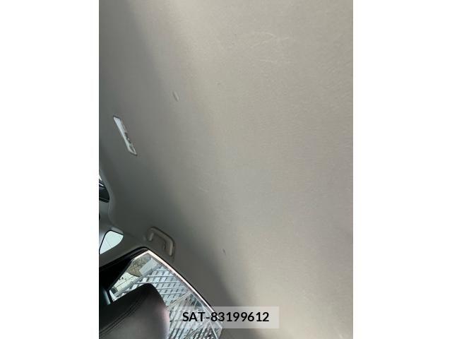 Toyota PRIUS 2015-01 8686349-19