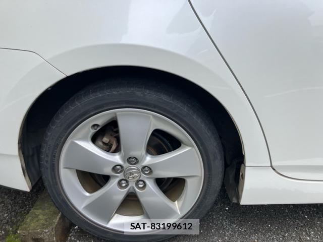 Toyota PRIUS 2015-01 8686349-3
