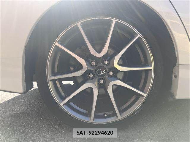 Toyota PRIUS 2014-09 8686343-25