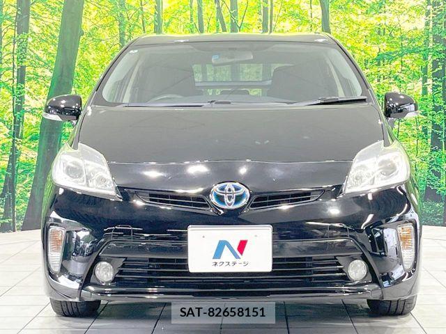 Toyota PRIUS 2012-02 8686335-13