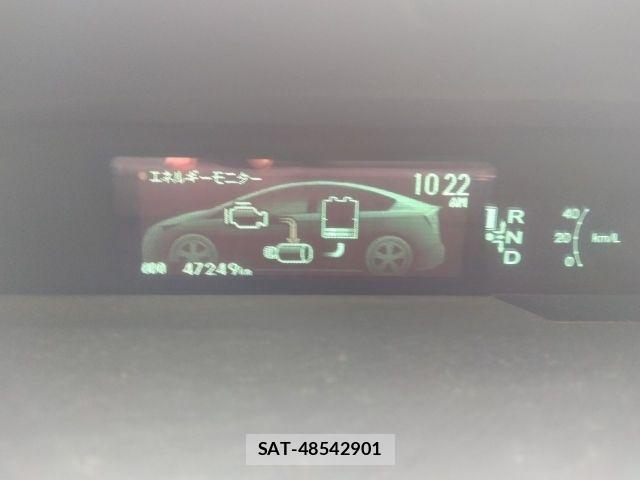 Toyota PRIUS 2014-01 8686337-3