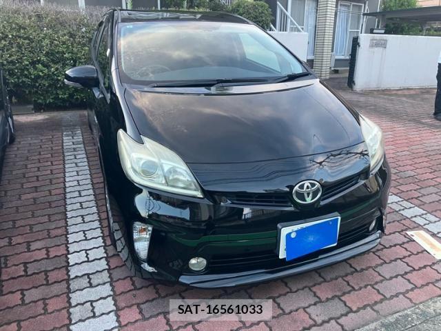 Toyota PRIUS 2013-10 8686354-1