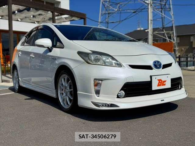 Toyota PRIUS 2012-11 8686342-7