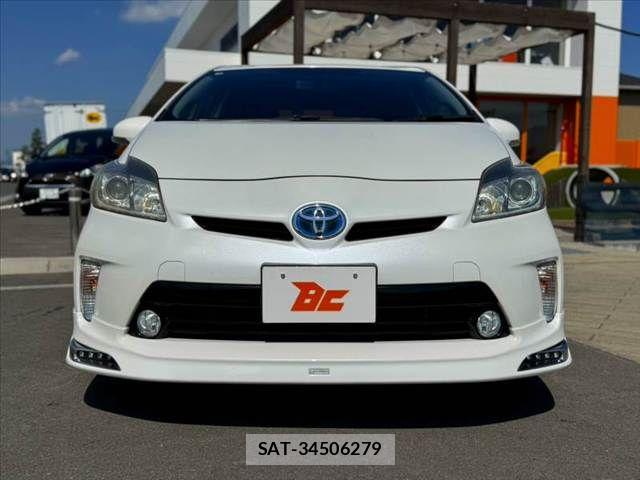 Toyota PRIUS 2012-11 8686342-8
