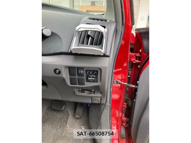Toyota PRIUS 2010-03 8686362-18