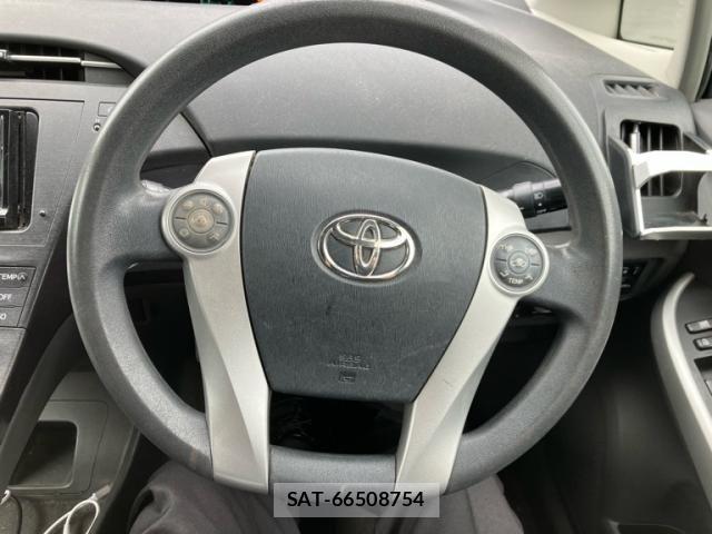 Toyota PRIUS 2010-03 8686362-19