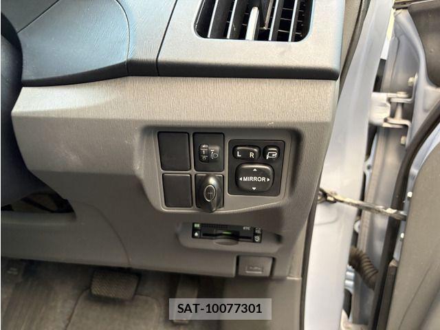 Toyota PRIUS 2009-07 8686347-7