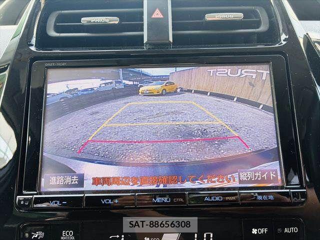 Toyota PRIUS 2017-09 8686320-5