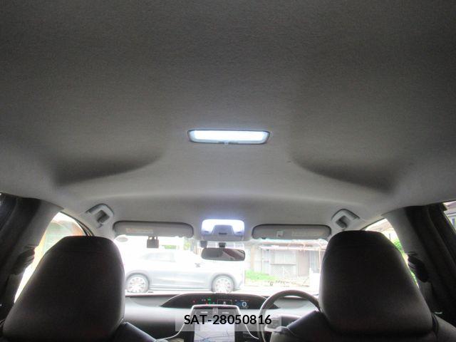 Toyota PRIUS 2016-09 8686336-11