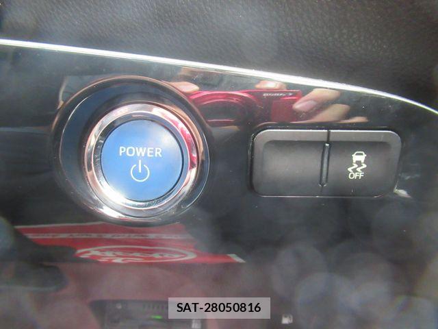 Toyota PRIUS 2016-09 8686336-18