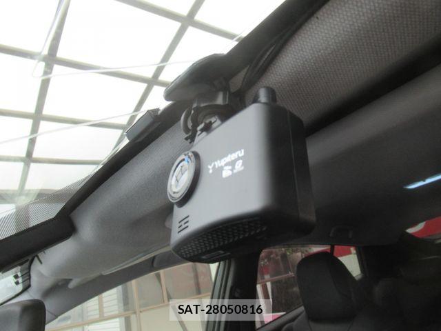 Toyota PRIUS 2016-09 8686336-20