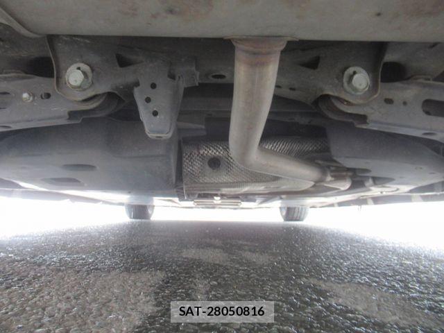 Toyota PRIUS 2016-09 8686336-27