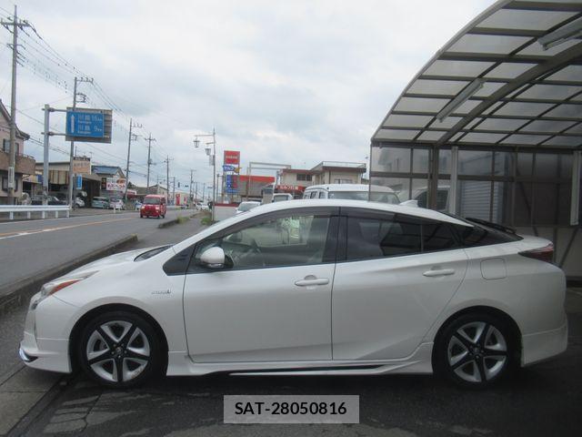Toyota PRIUS 2016-09 8686336-4