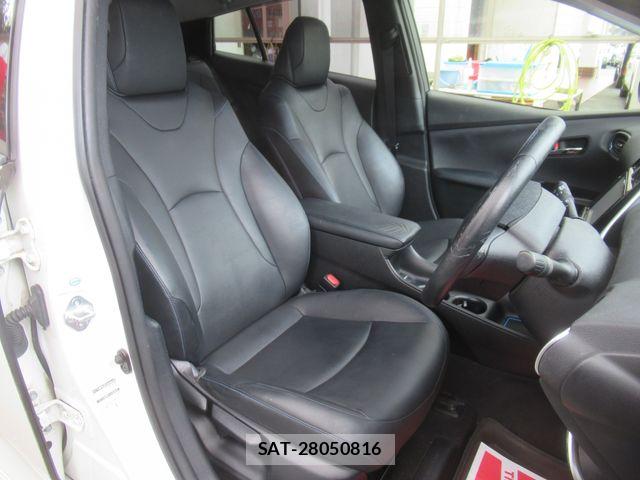 Toyota PRIUS 2016-09 8686336-6