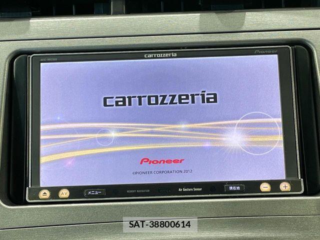 Toyota PRIUS 2014-07 8686317-2