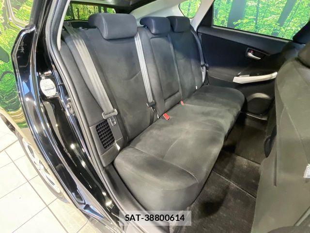 Toyota PRIUS 2014-07 8686317-8