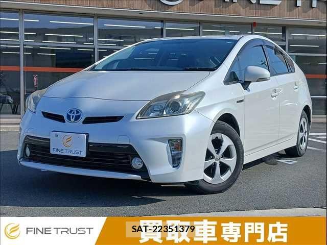 Toyota PRIUS 2015-09 8686344-0
