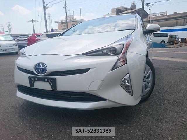 Toyota PRIUS 2016-03 8686311-0