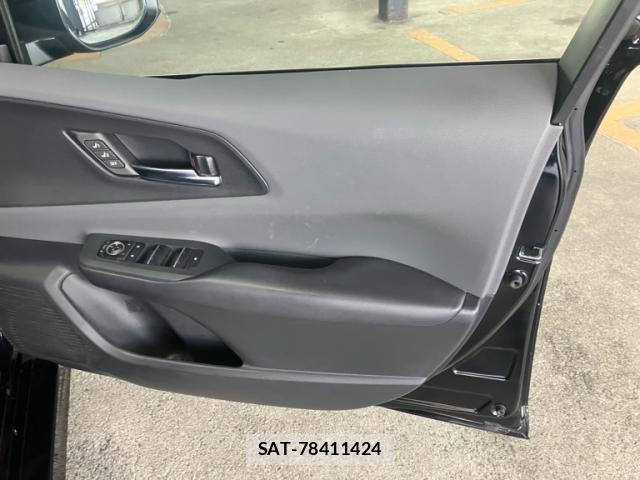 Toyota PRIUS 2023-05 8745253-10