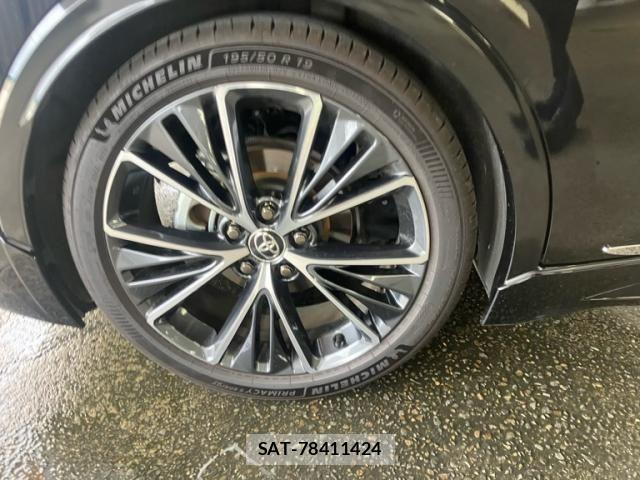 Toyota PRIUS 2023-05 8745253-7