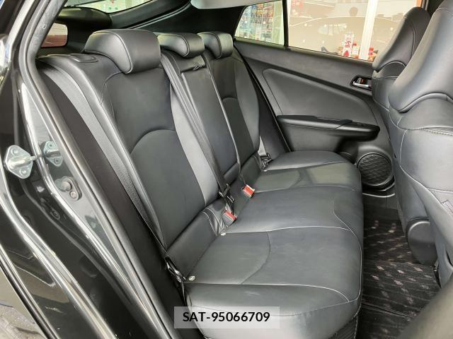Toyota PRIUS 2021-09 8745258-14