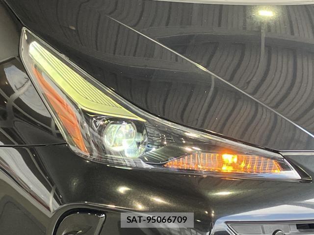 Toyota PRIUS 2021-09 8745258-28