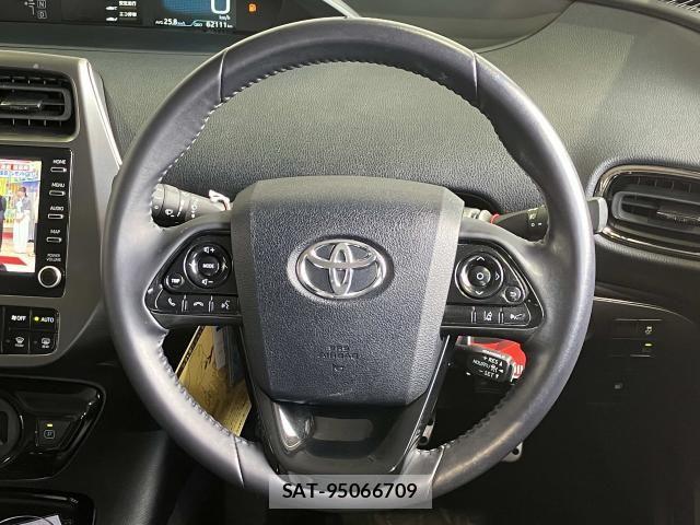 Toyota PRIUS 2021-09 8745258-8